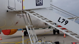 Towable Passenger Stair TS-38